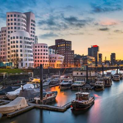 Medienhafen in Düsseldorf ©stock.adobe.com_Mapics