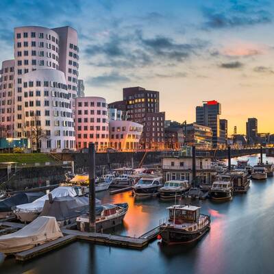 Medienhafen in Düsseldorf ©stock.adobe.com_Mapics