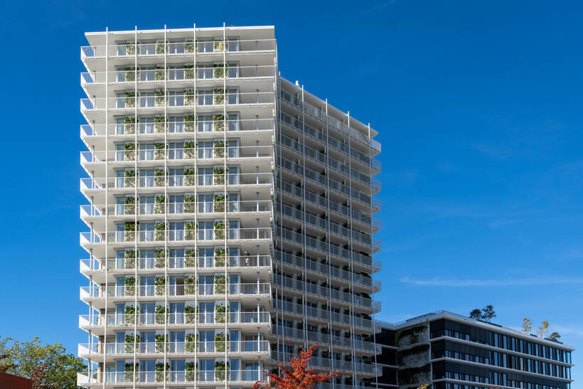Der Black F Tower ist 2022 in Freiburg als klimaneutrales Serviced-Apartment-Konzept gestartet. © BLACK F Tower