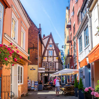 Schnoor Viertel Bremen ©stock.adobe.com_ Sina Ettmer